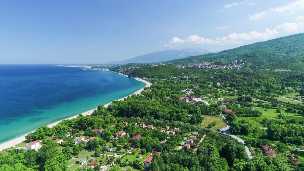 Sintrivanis Resort Beach Paralía Skotínis Kültér fotó