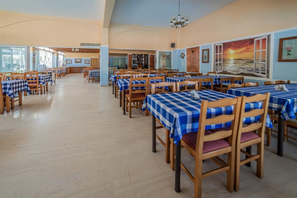 Sintrivanis Resort Beach Paralía Skotínis Kültér fotó